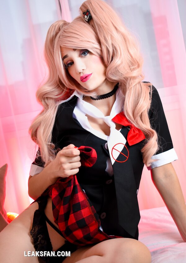 Sophie Valentine - Junko Enoshima - 6