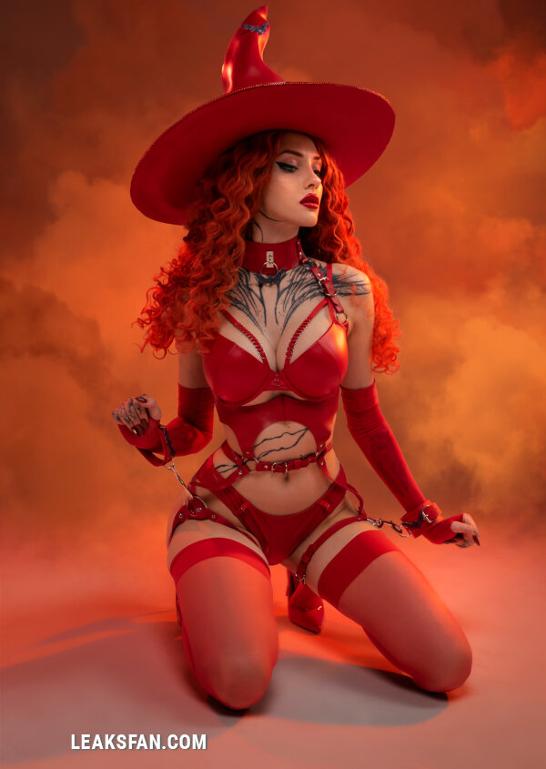 Alin Ma - Red Witch - 2