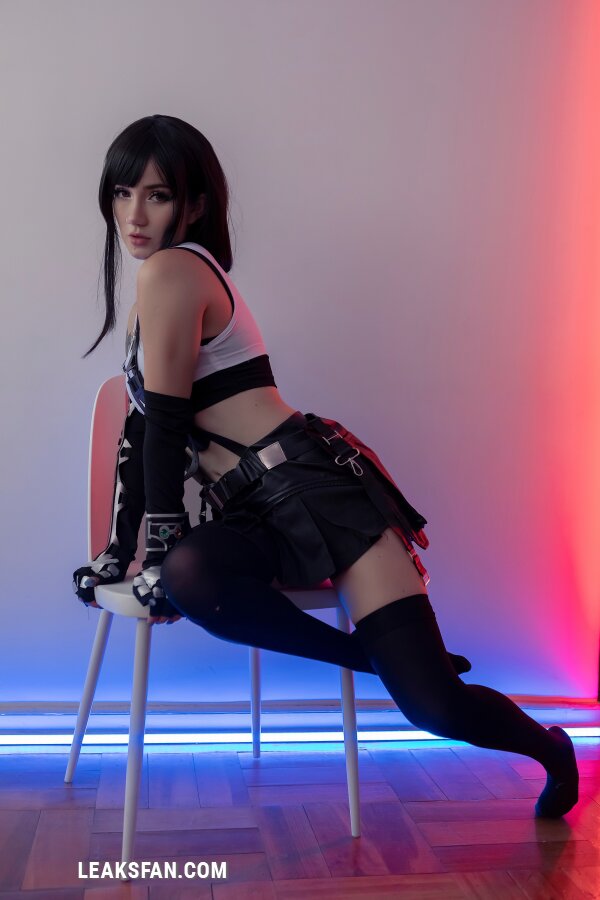 fays._ - Tifa Lockhart - 1