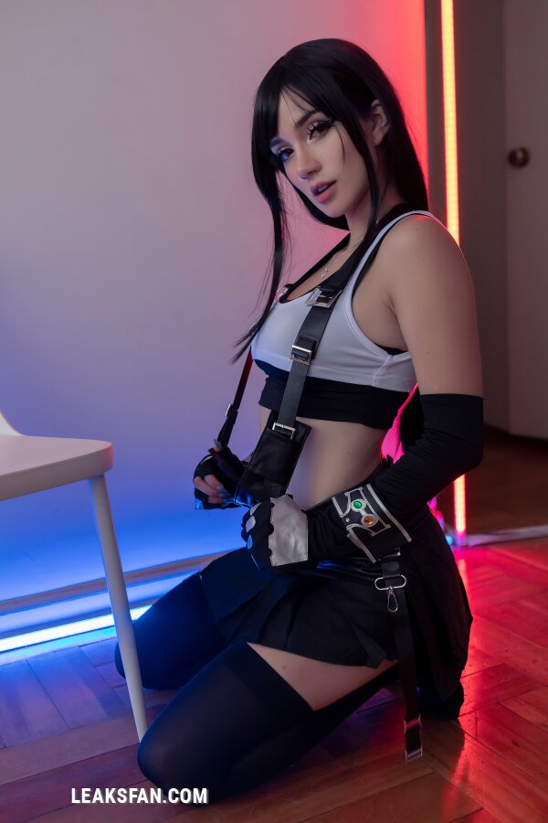 fays._ - Tifa Lockhart - 1