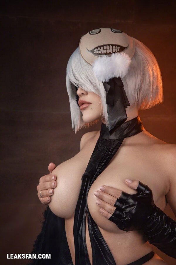 Kalinka Fox -  yorha 2B - 32