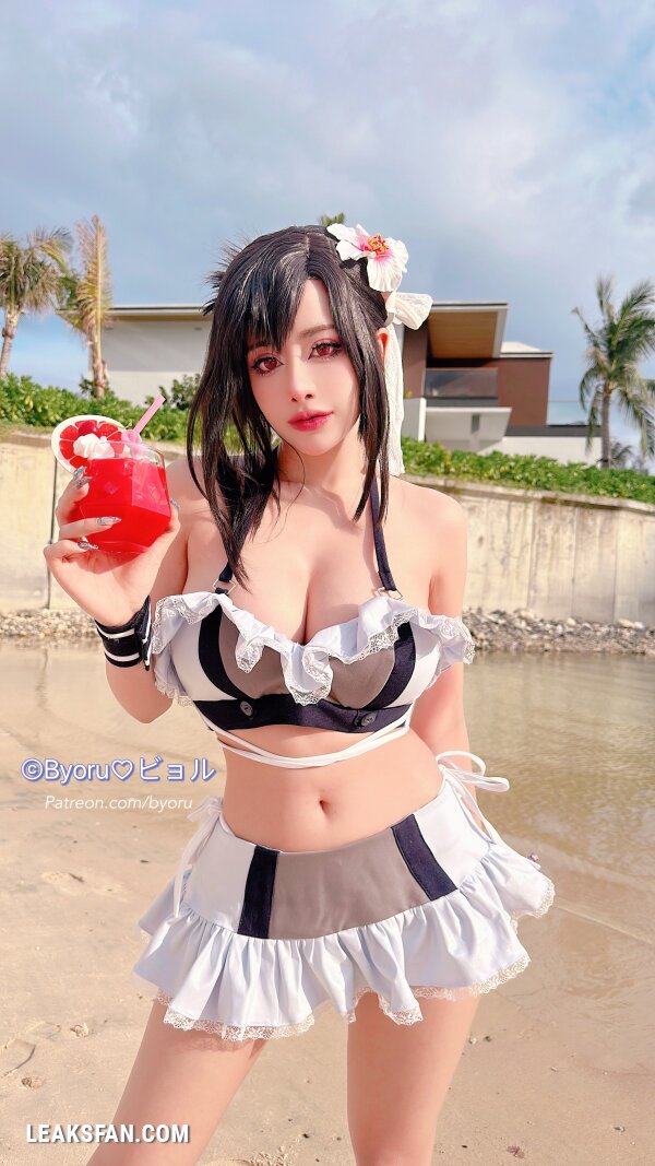 Byoru - Tifa Bikini - 2