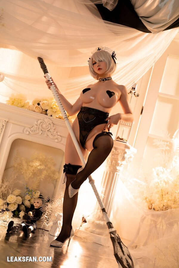 hoshilily_cos - 2B - 1