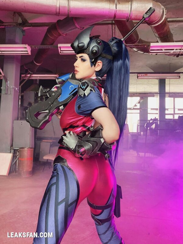 Alina Becker - Widowmaker x Tracer - 29