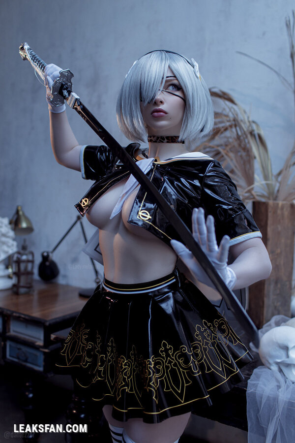 Lady Melamori - 2B - 23