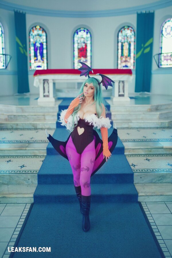 Amy Thunderbolt as Morrigan Aensland - 38