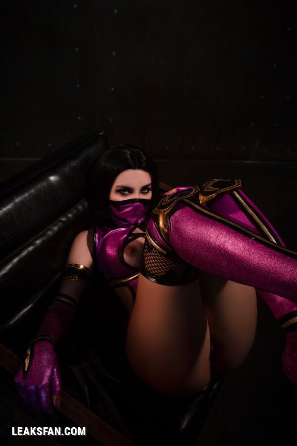 Kalinka Fox - Mileena (Mortal Kombat) - 4