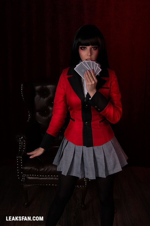 Helly von Valentine (Disharmonica) - Yumeko Jabami - 2