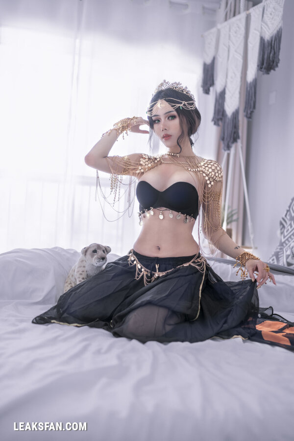 Titi Cosplay - Princess Aeolian (Ghostblade) - 2