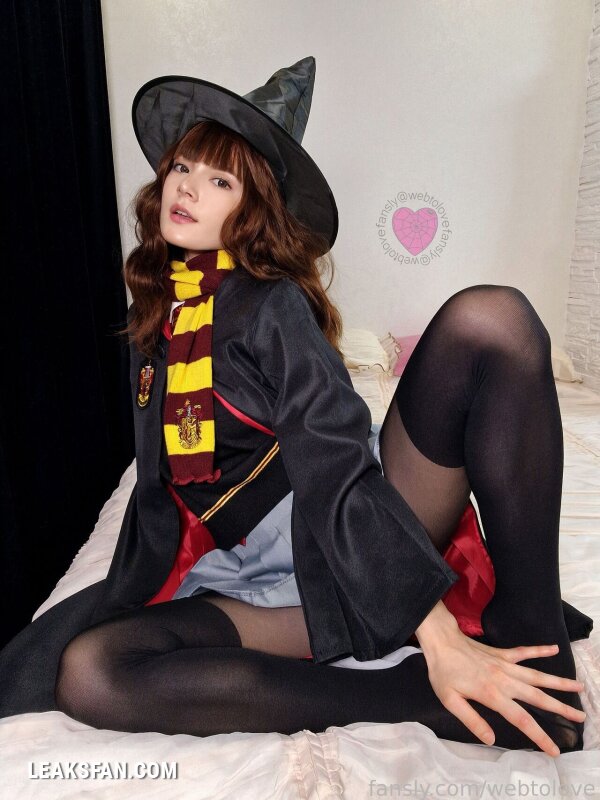 Webtolove - Hermione - 0