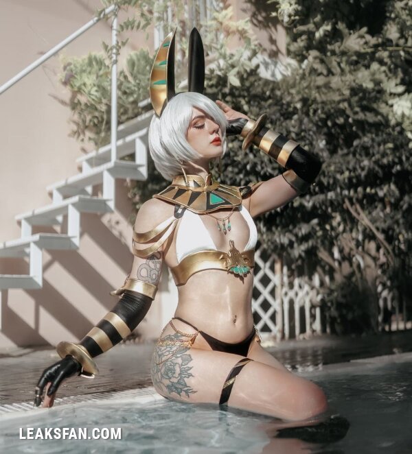 Alis Yume cosplay - 2B Anubis - 0