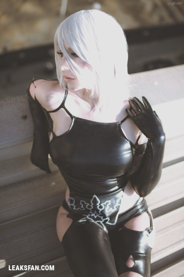 Katyuska Moonfox - A2 - 2