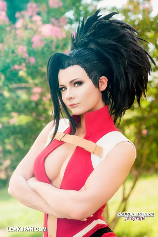 Jannet In cosplay - Momo Yaoyorozu - 1