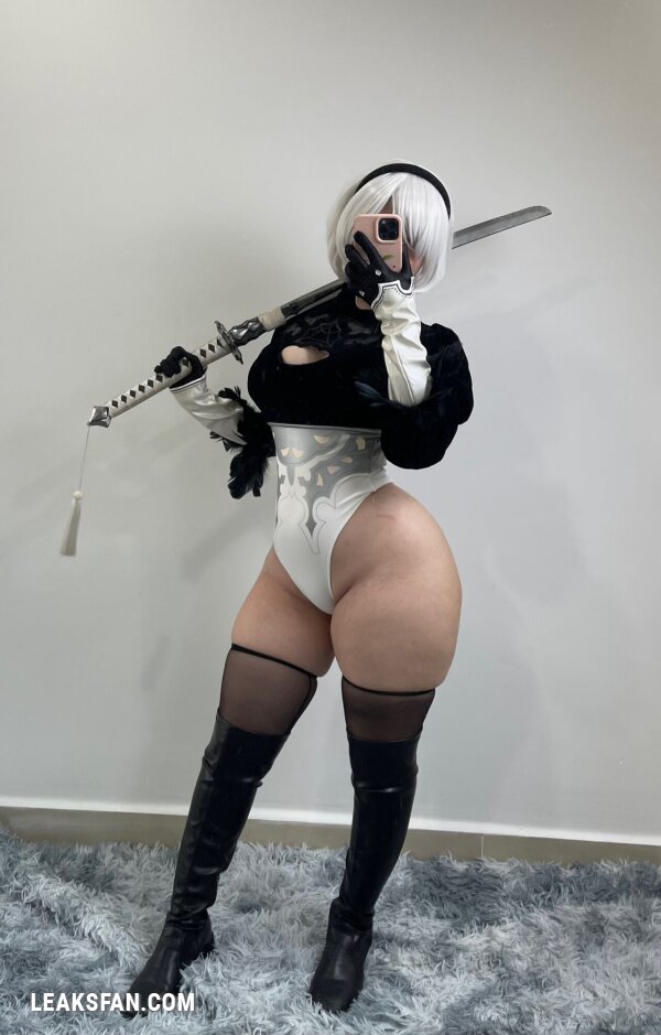 Peachuu - 2B - 44