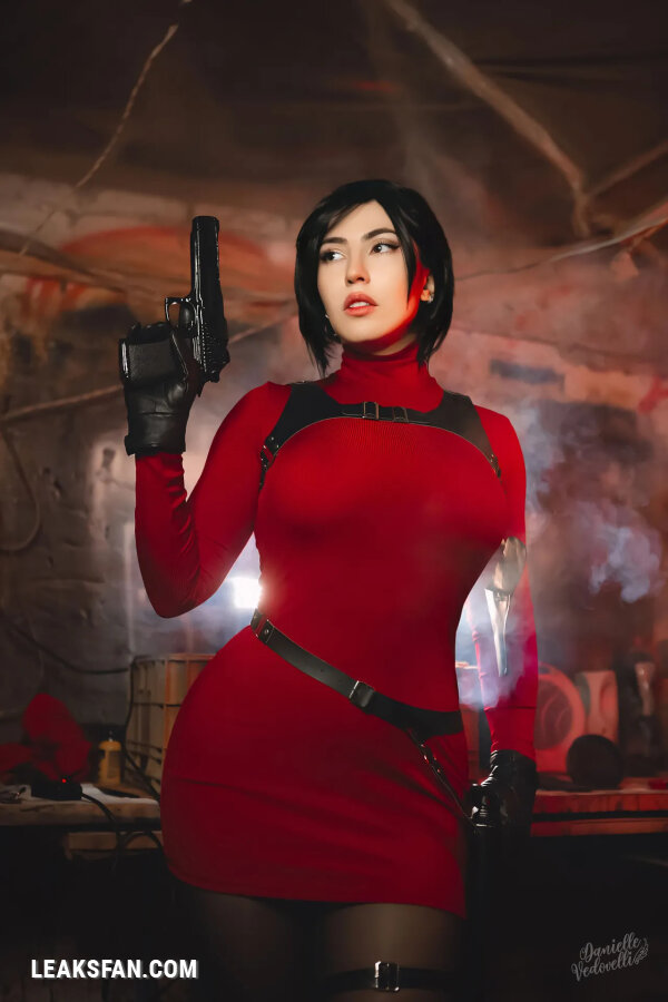 Danielle Vedovelli - Ada Wong - 20