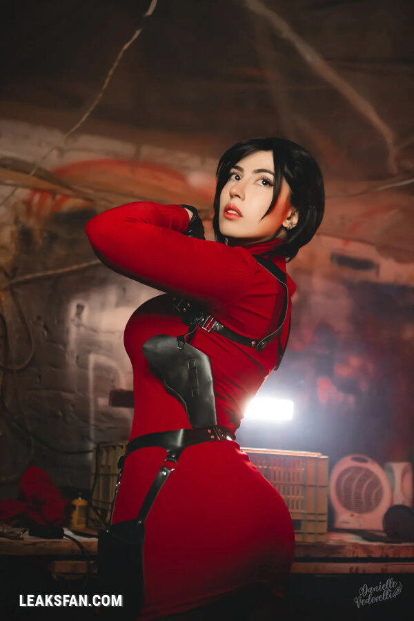 Danielle Vedovelli - Ada Wong - 29