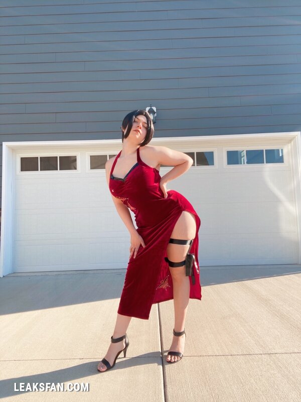 Linneas Life - Ada Wong - 28