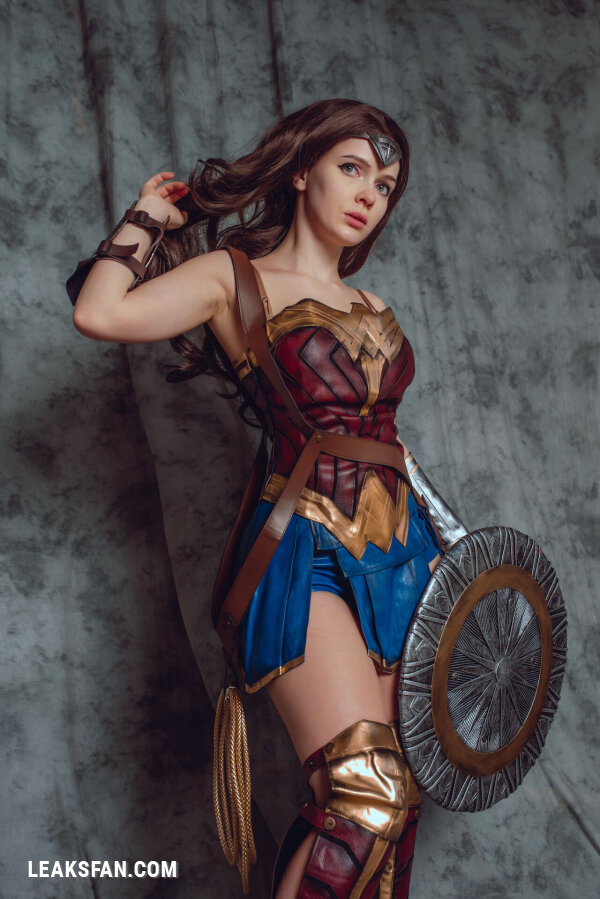 Evenink - Wonder Woman - 1