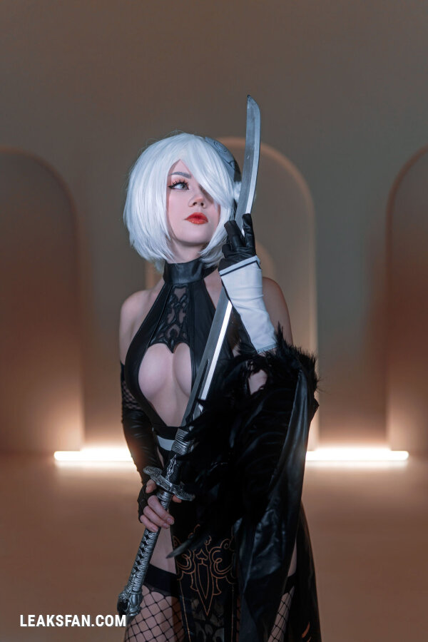 Anastasia Komori - Shinobi 2B - 1