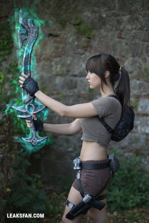 Lara Croft (Tomb Raider Legend) Eilaire - 2