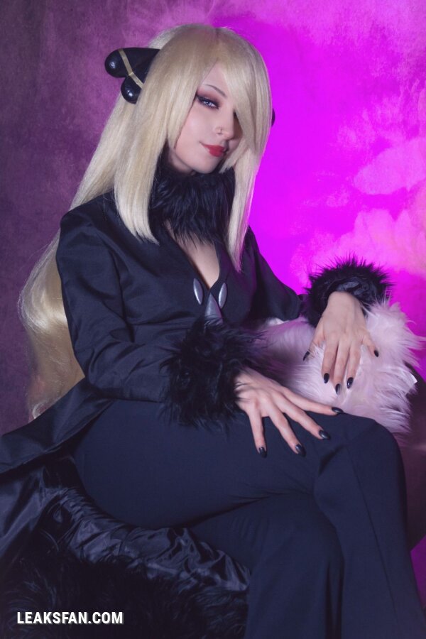 Shiro Kitsune - Cynthia (Pokemon) - 4