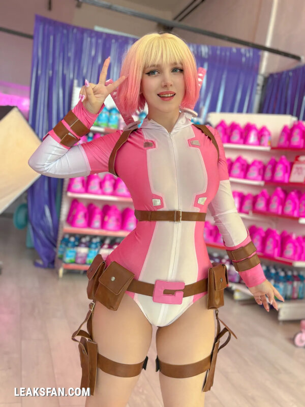 Ulichan - Gwenpool - 2