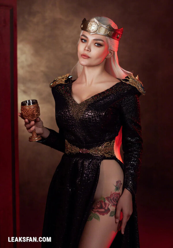 Kalinka Fox - Rhaenyra Targaryen - 0