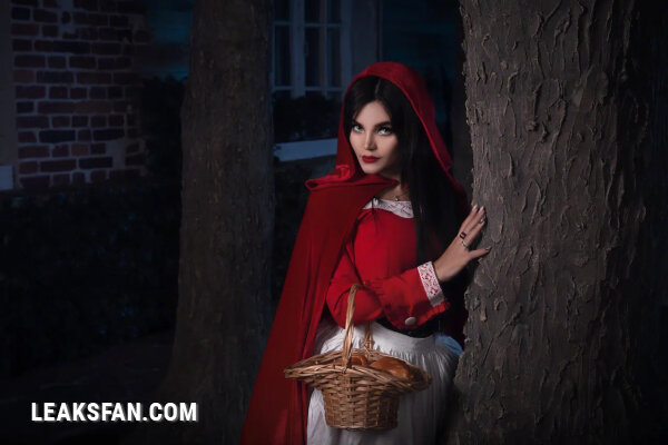 kalinka fox-red riding hood - 0