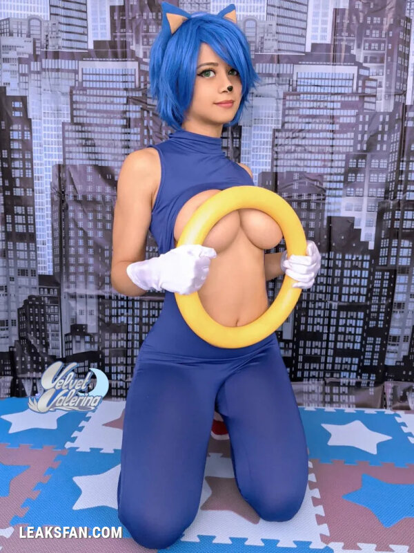 Velvet Valerina - Sonic Cosplay - 12