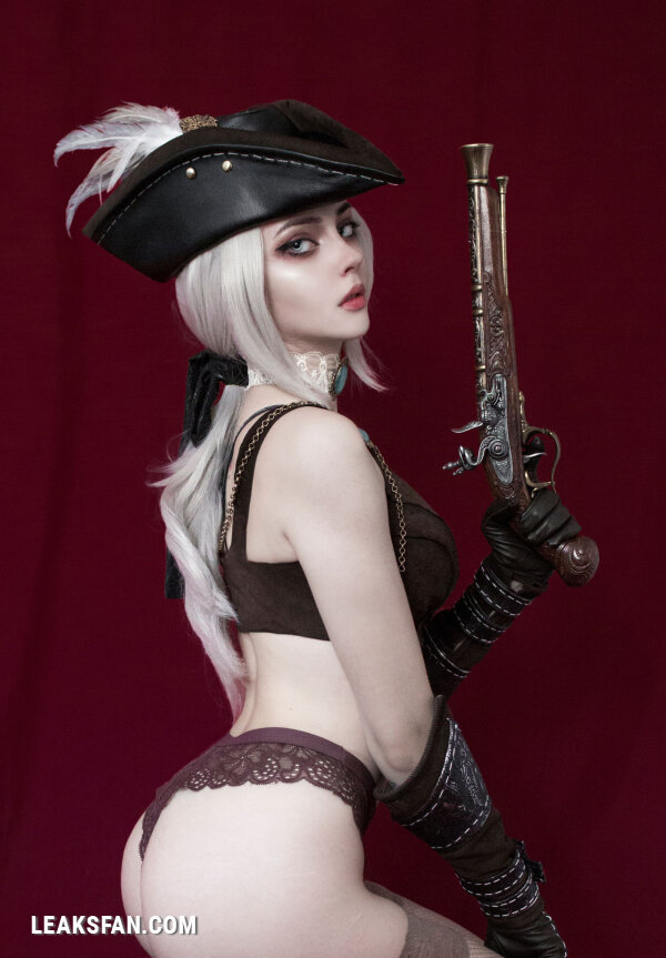 Alin Ma / Xenon_ne - Lady Maria - 1