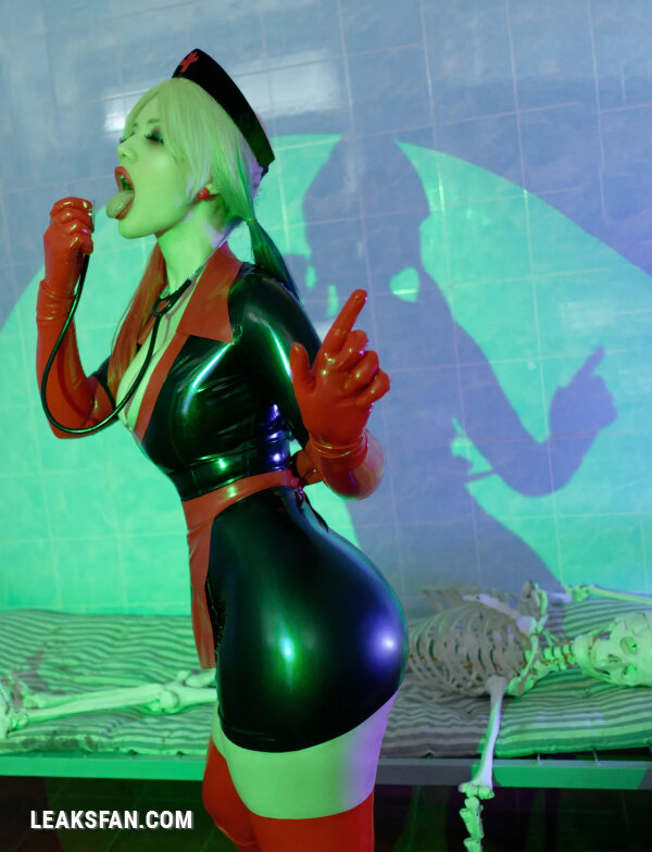 Lada Lyumos - Harley Quinn Nurse - 0