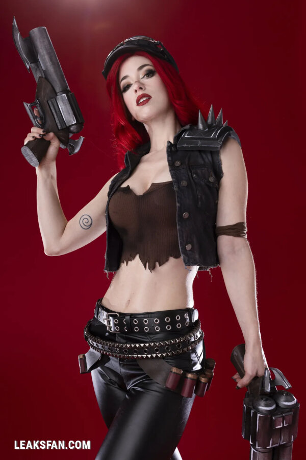 Morgan Le Foy - Miss Fortune - 2