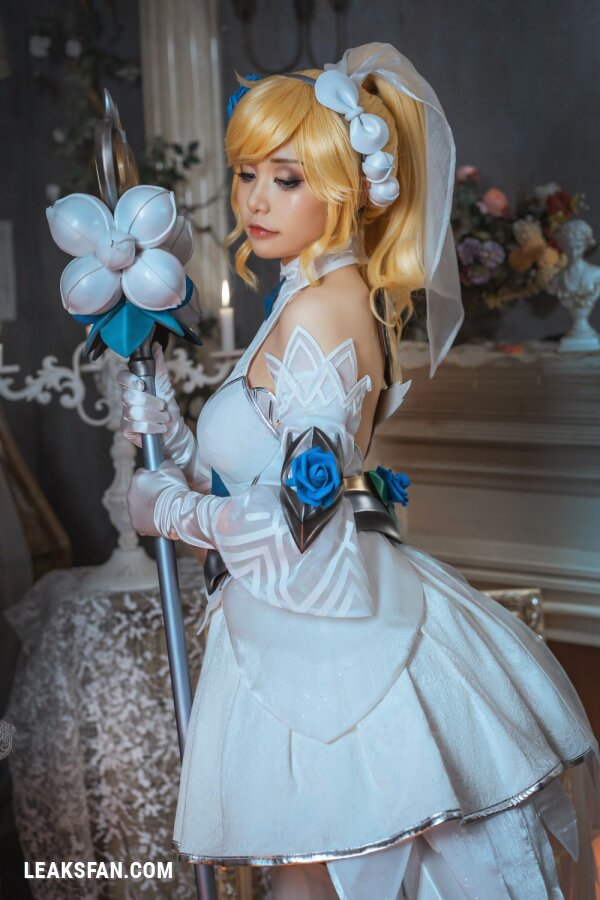 Nekokoyoshi -  Crystal Rose Lux (League of Legends) - 1