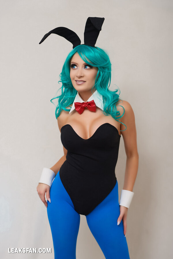 Kate Sarkissian - Bunny Bulma - 0