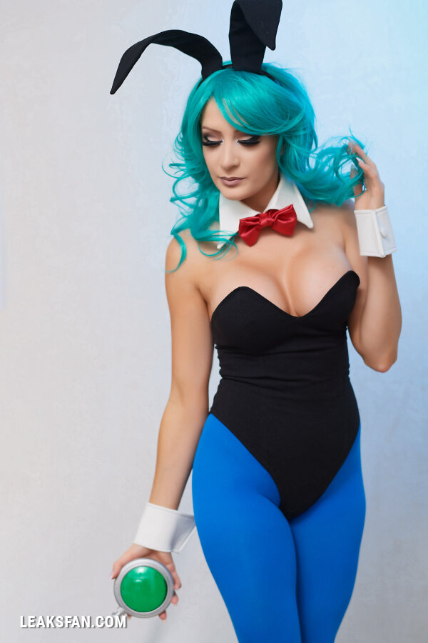 Kate Sarkissian - Bunny Bulma - 2