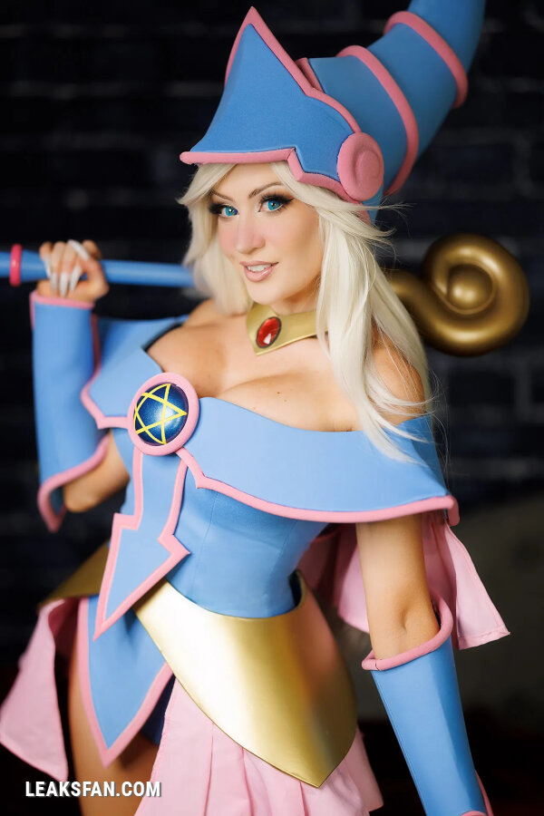 Kate Sarkissian - Dark Magician Girl - 1