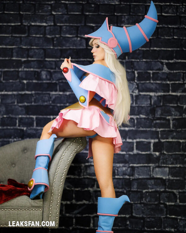 Kate Sarkissian - Dark Magician Girl - 0