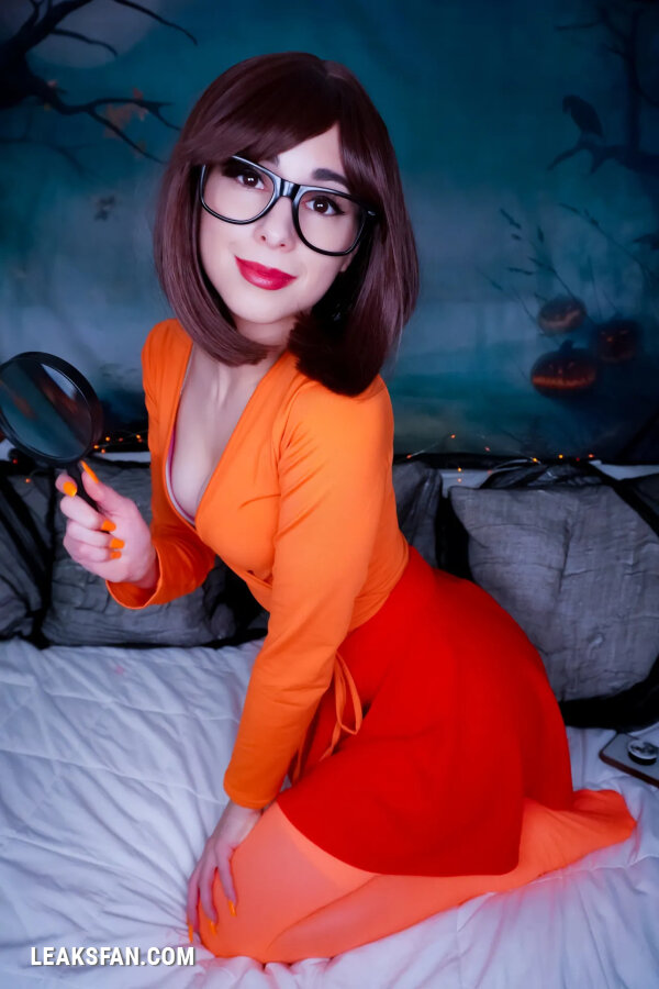 LunaRexx - Velma nude. Onlyfans, Patreon, Fansly leaked 27 nude photos and videos